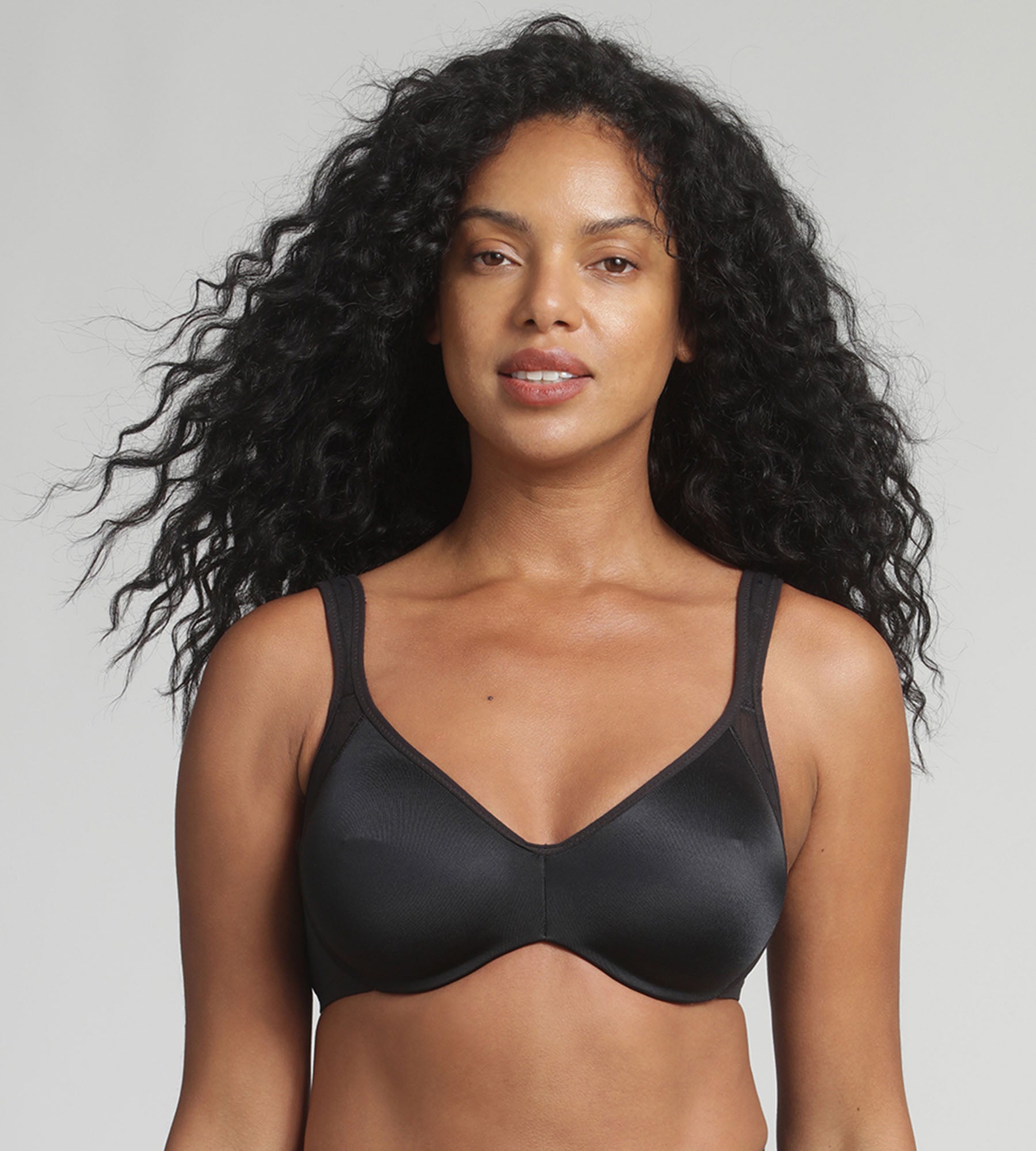 Playtex® Soutien-gorge minimiseur noir Expert in Silhouette