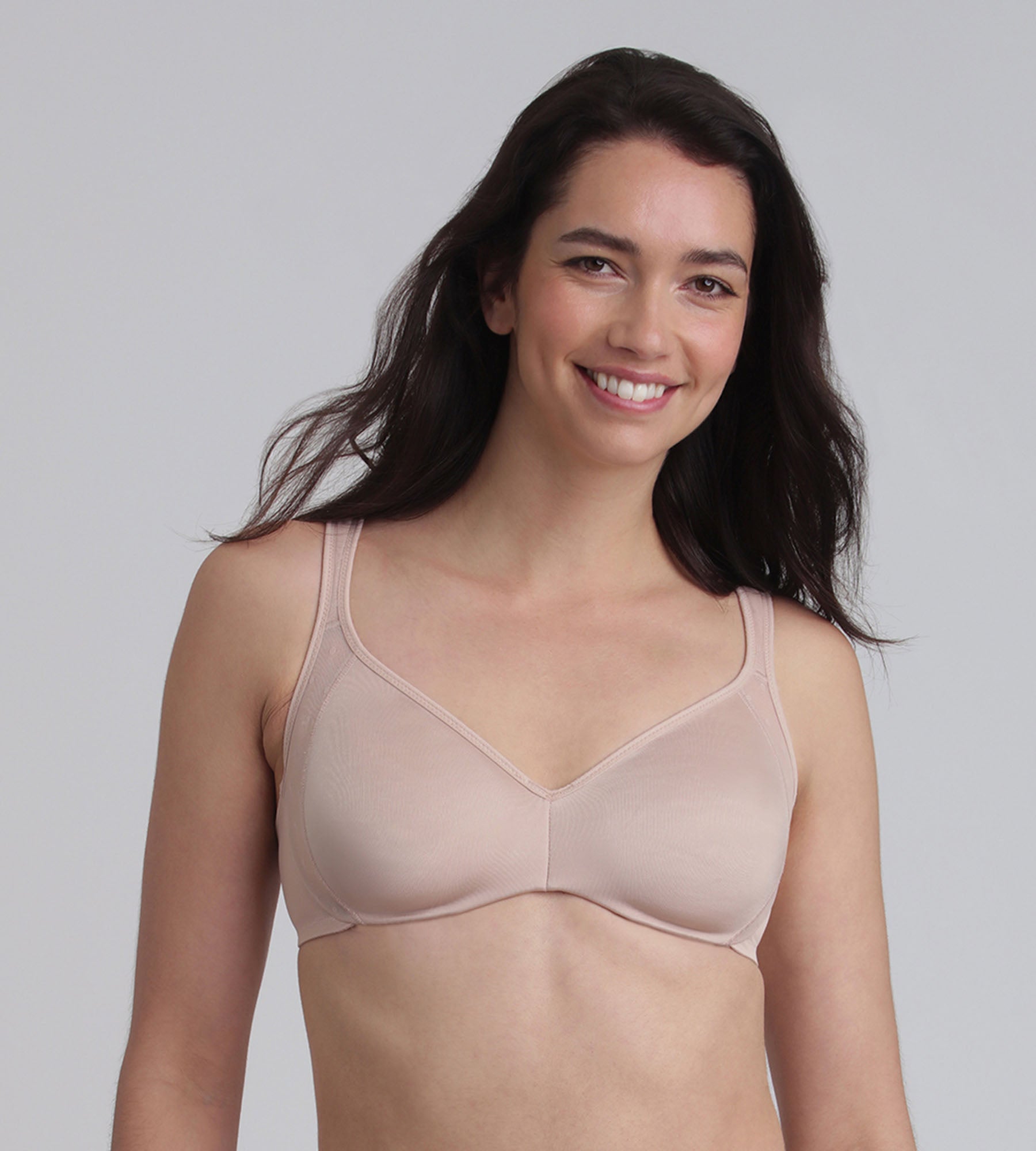 Minimiser bra in beige Expert in Sillhouette Playtex®