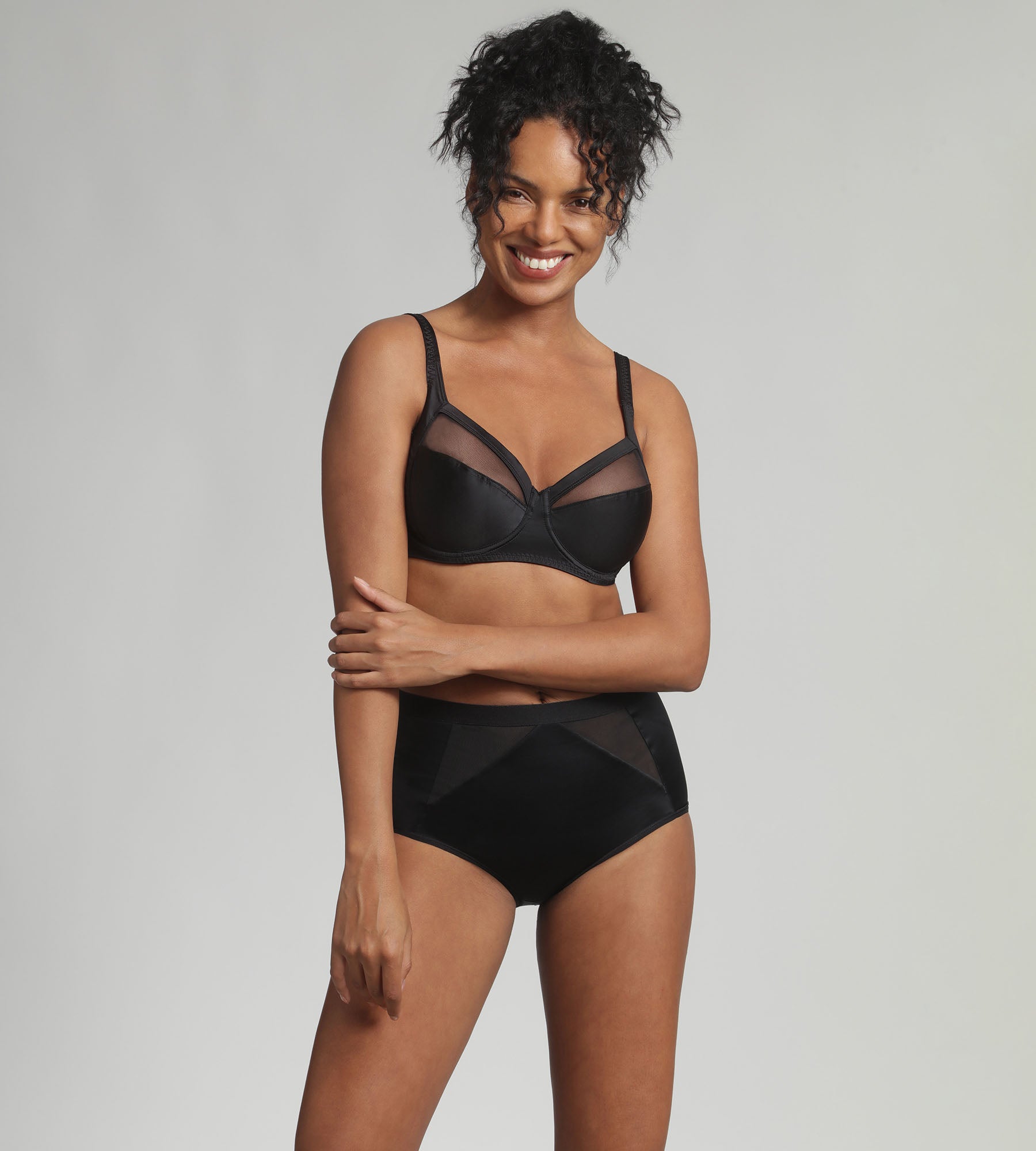 Playtex® Culotte taille haute noire Perfect Silhouette