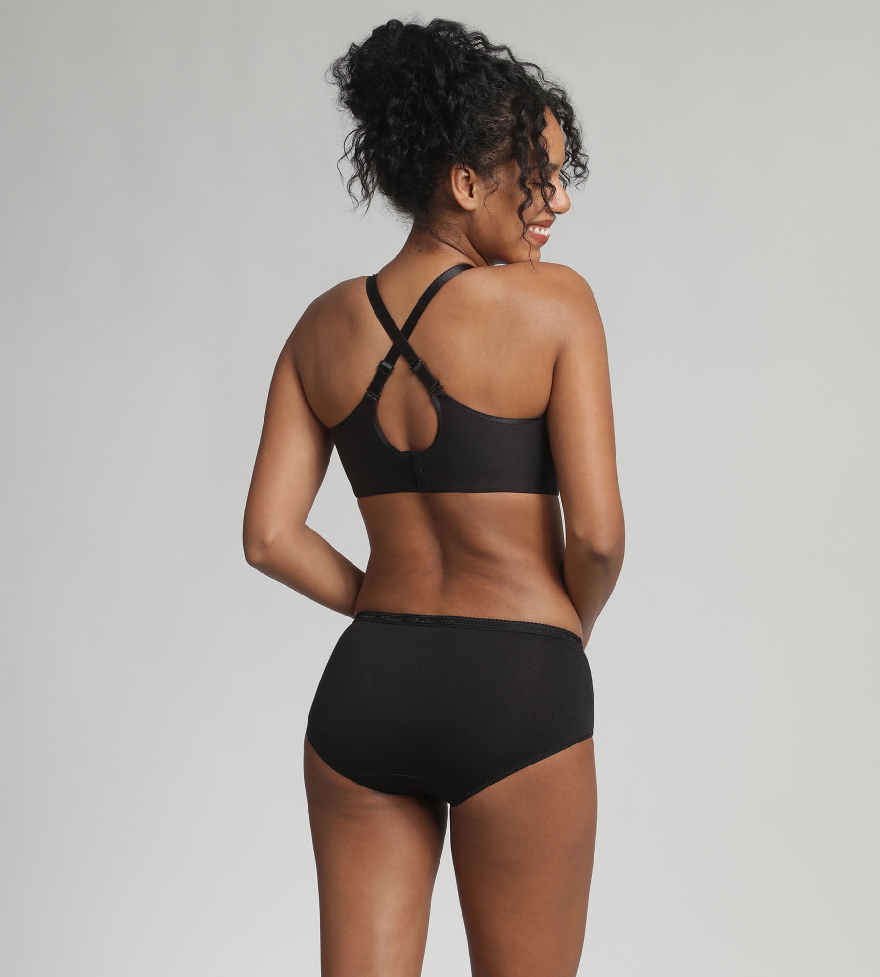 Playtex® Non wired bra in black Feel Good Support