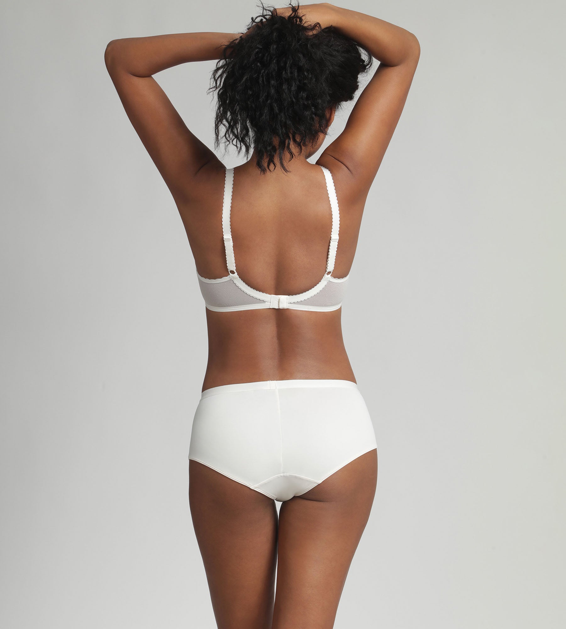 Playtex® Underwired bra in ivory Secret Comfort
