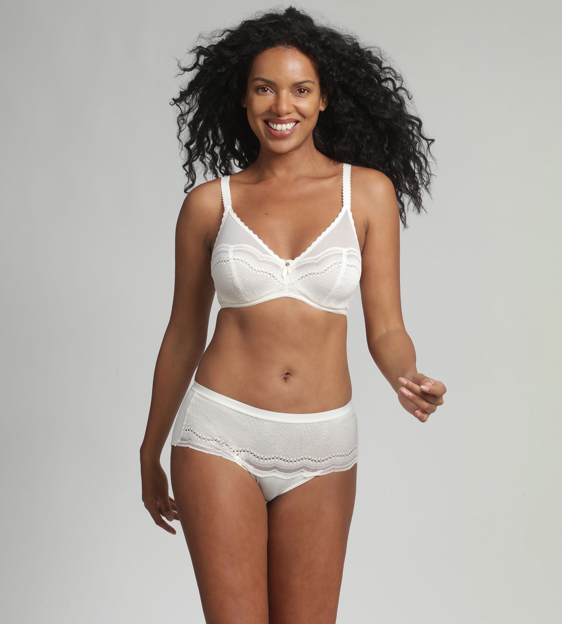 Playtex® Midi knickers in ivory Secret Comfort