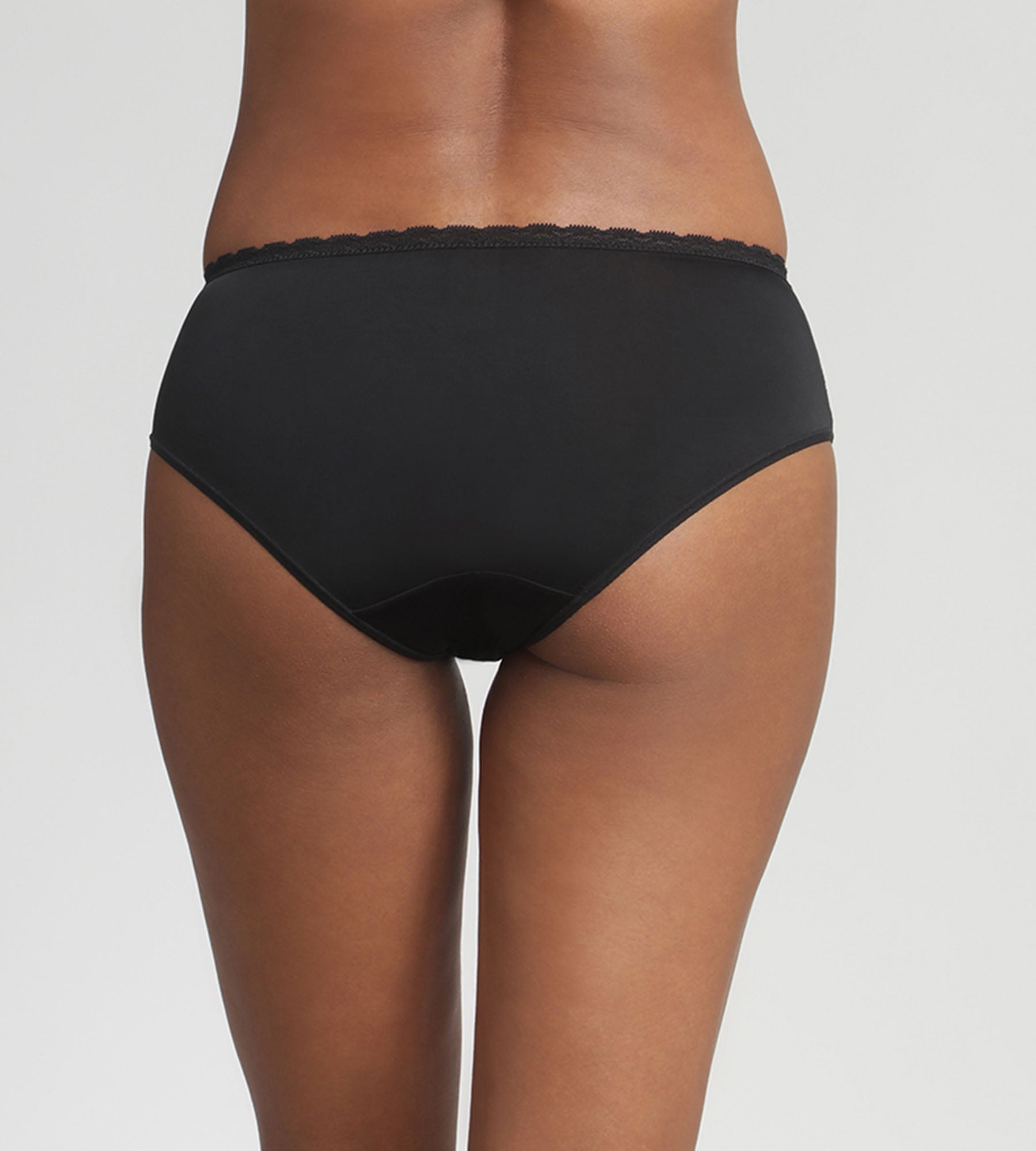 Playtex® Midi knickers in black Ideal Posture