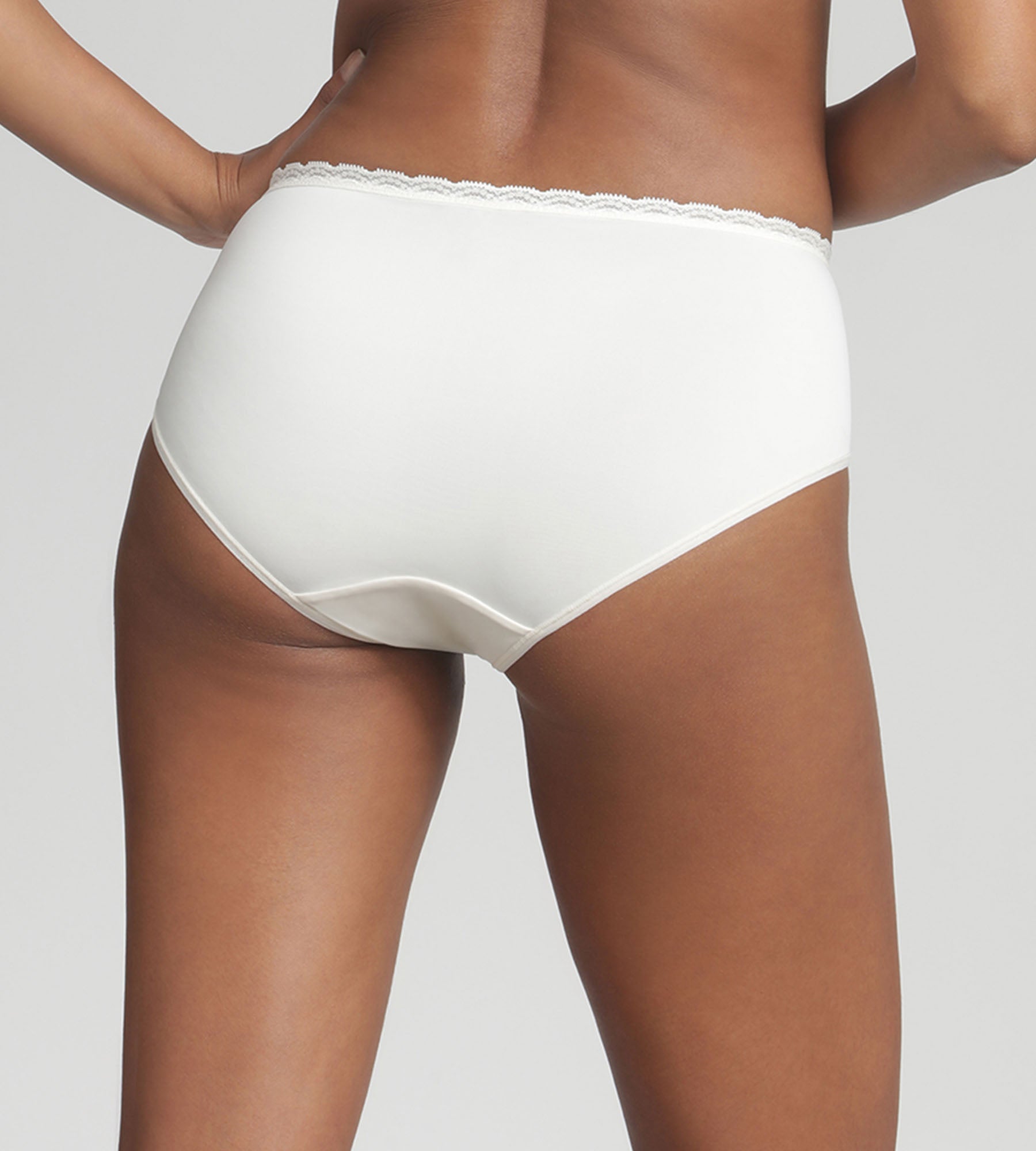 Playtex® Midi knickers in ivory Ideal Posture