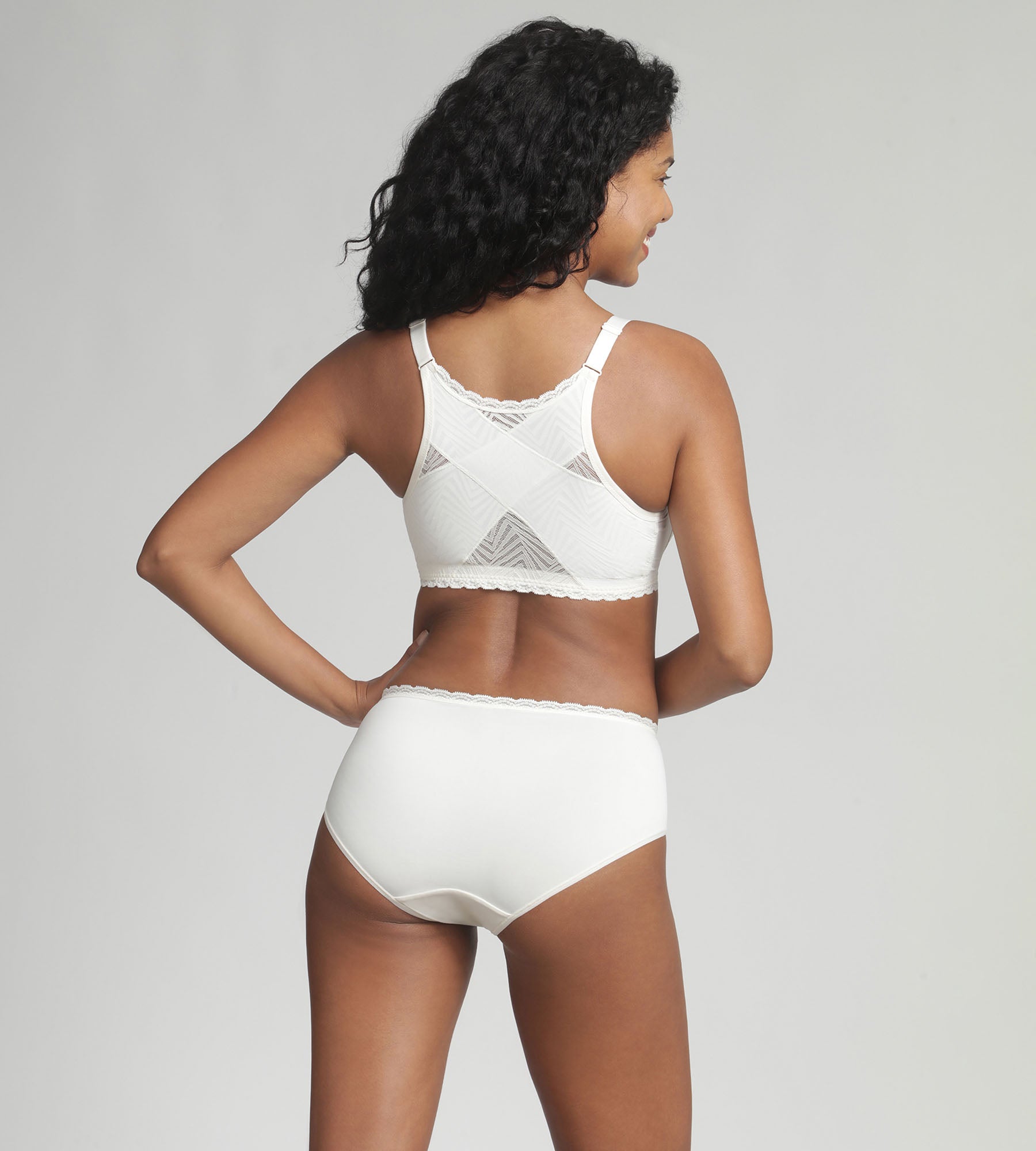 Playtex® Midi knickers in ivory Ideal Posture