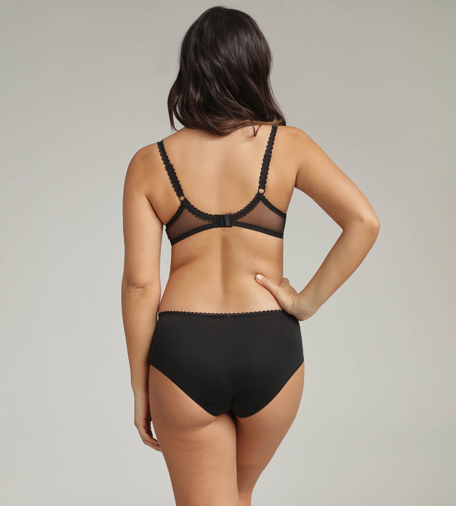 Playtex® Underwired bra in black Flower Elegance Recycled