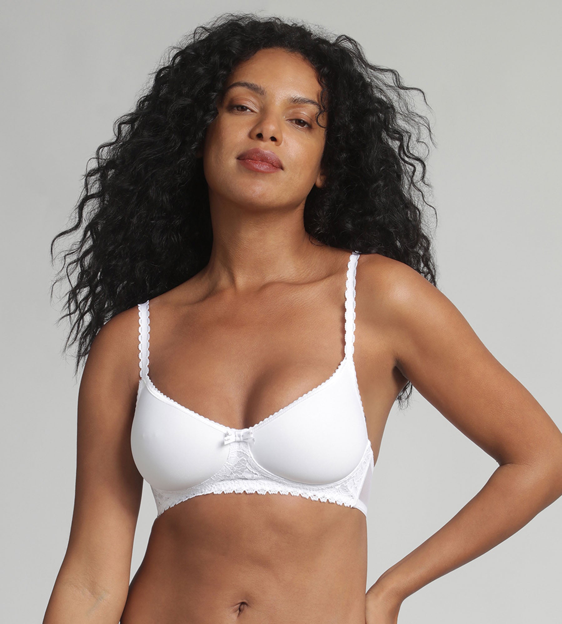 Playtex® Sujetador spacer sin aros blanco Flower Elegance Reciclado