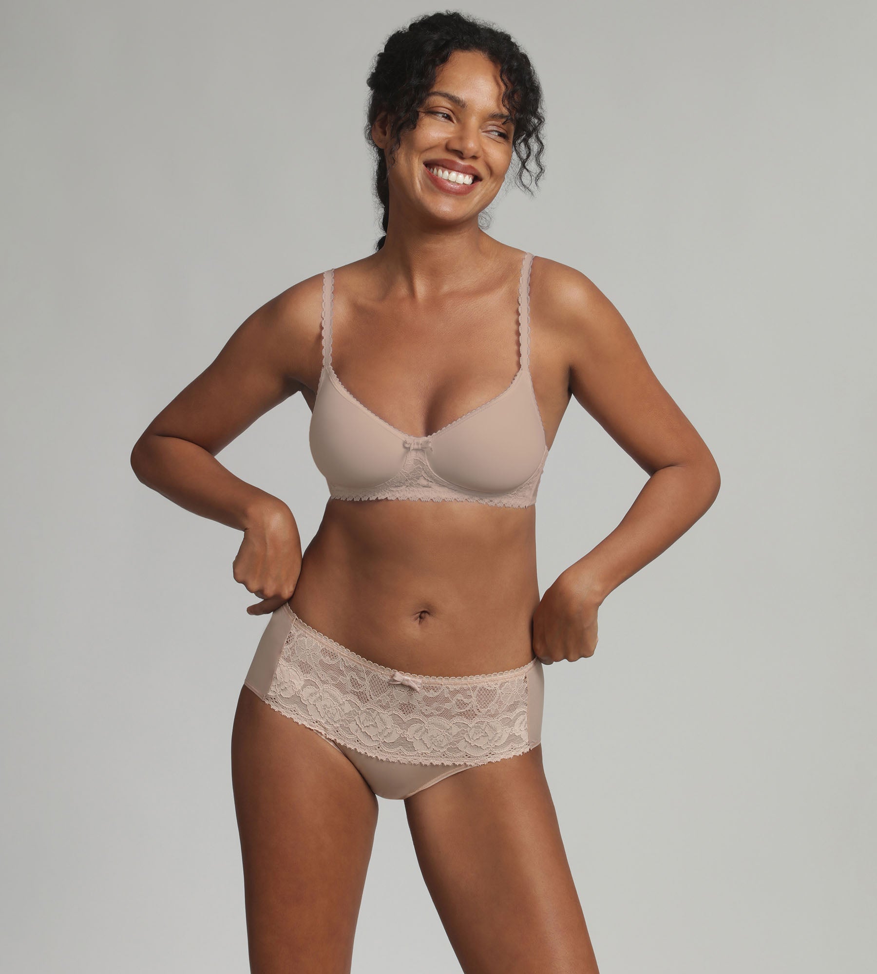 Playtex® Non-wired bra in beige Flower Elegance Recycled
