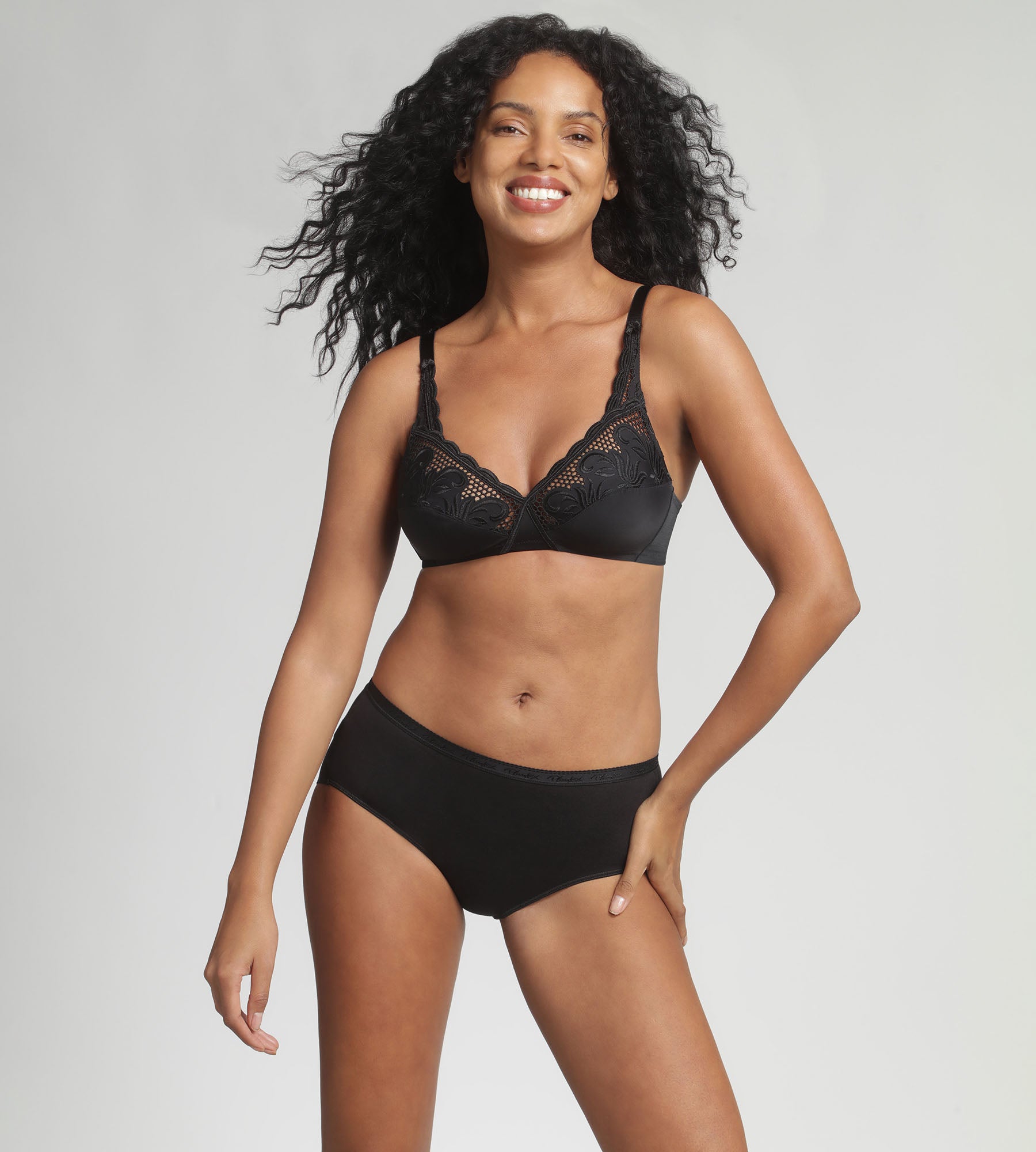 Playtex® Non-wired bra in black Cross your Heart Modern Tricot