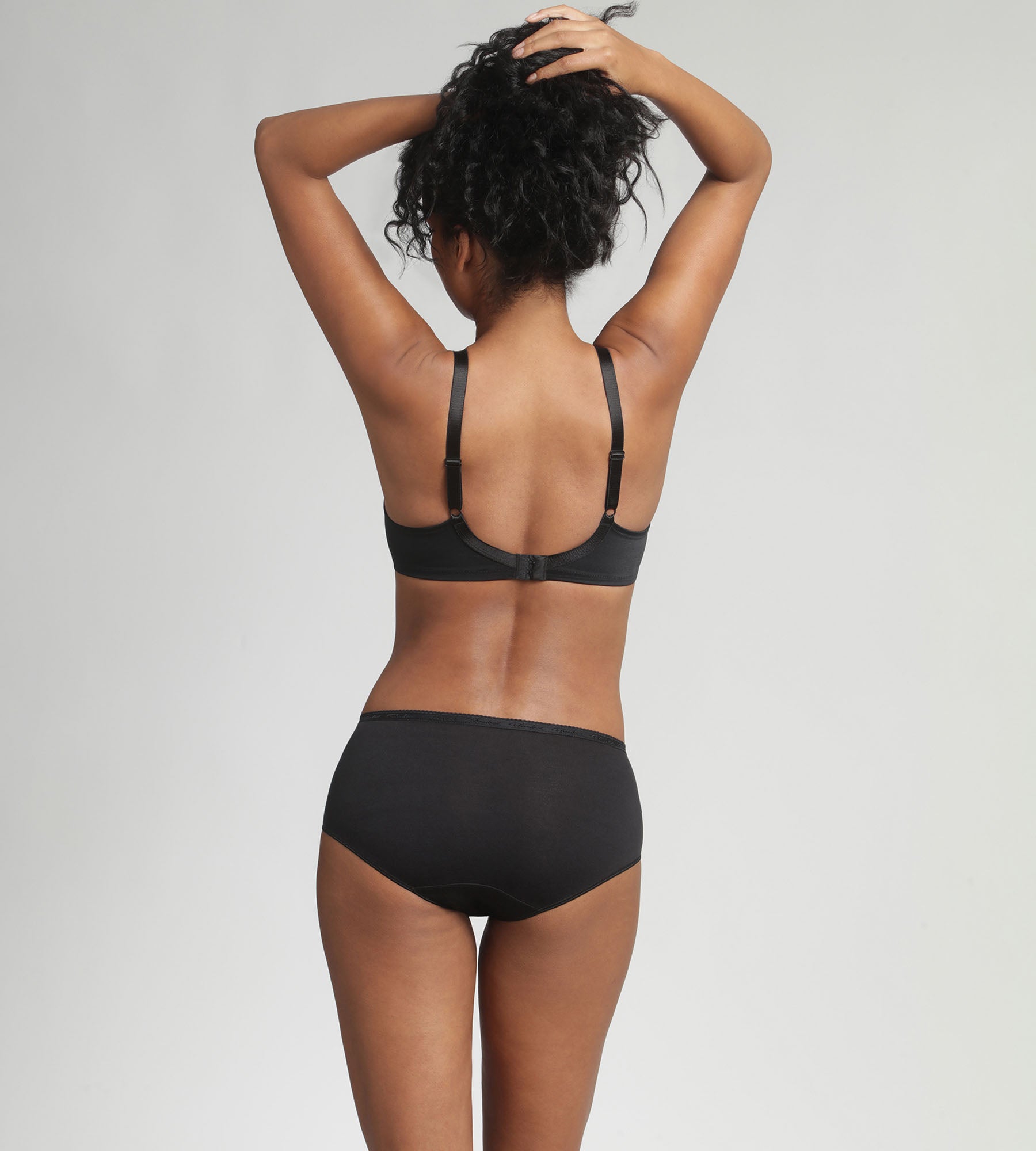 Playtex® Non-wired bra in black Cross your Heart Modern Tricot