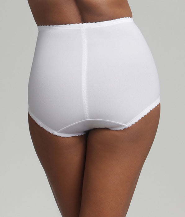 Playtex® Shaping girdle in white I Can't Believe It's a Girdle
