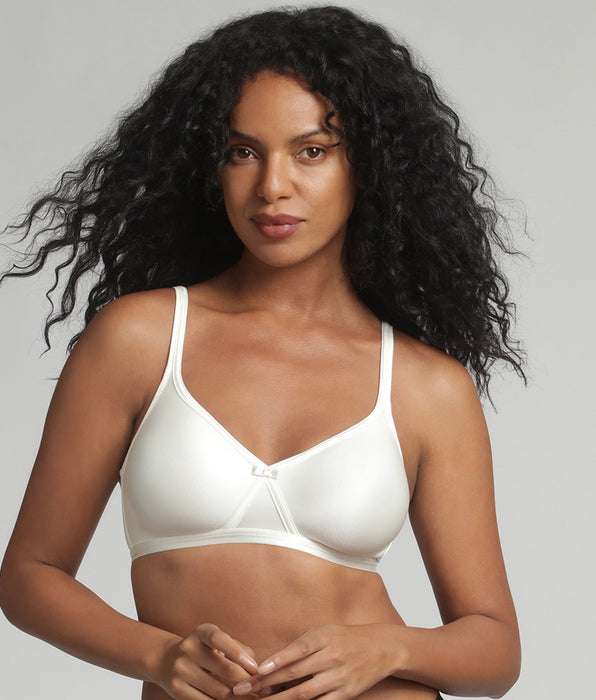 Playtex® Non-wired bra in ivory Satiny Micro-Support