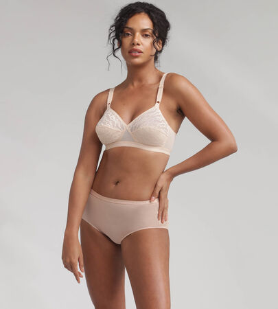 Non-wired Bra in Nude– Cross Your Heart 165