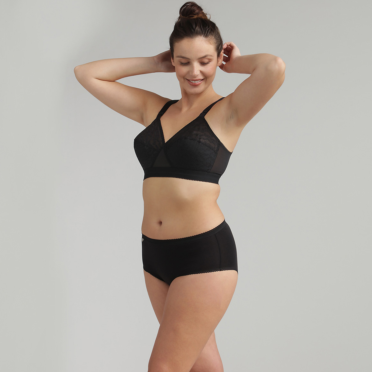 Non-wired Bra in Black – Cross Your Heart 165, , PLAYTEX