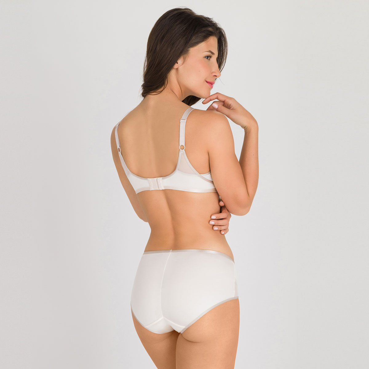 Midi Brief in Antique White – Ideal Beauty-PLAYTEX