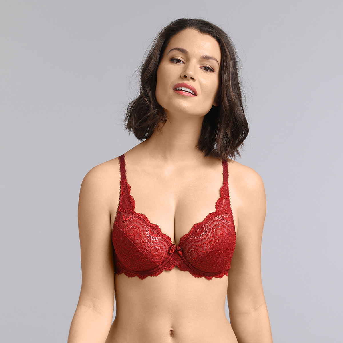 Vibrant Red B-G Playtex Flower Lace Wired Bra Style 5832. Sizes 34-42 