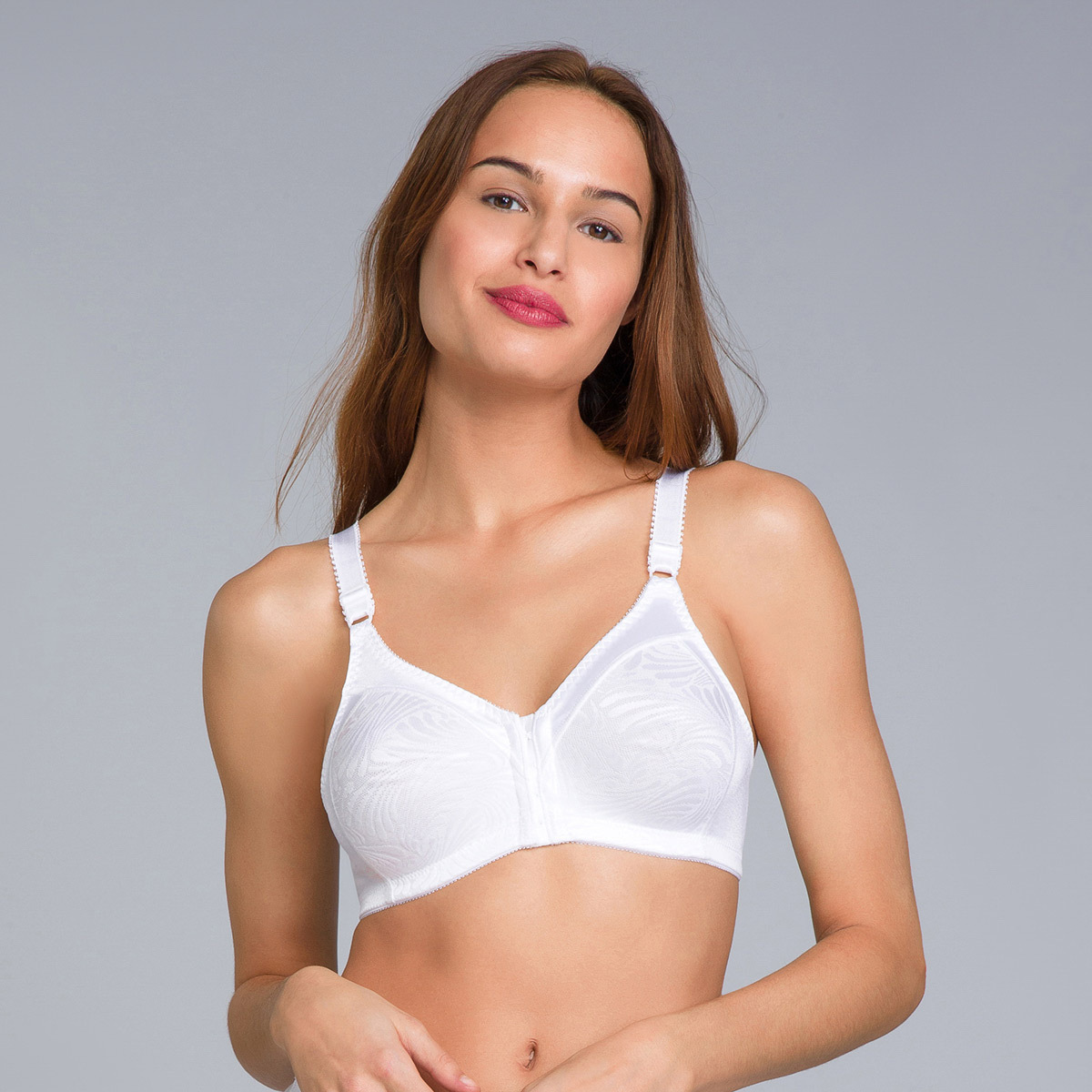 Non-Wired Full Cup Bra with Front Closure in White - Double Support