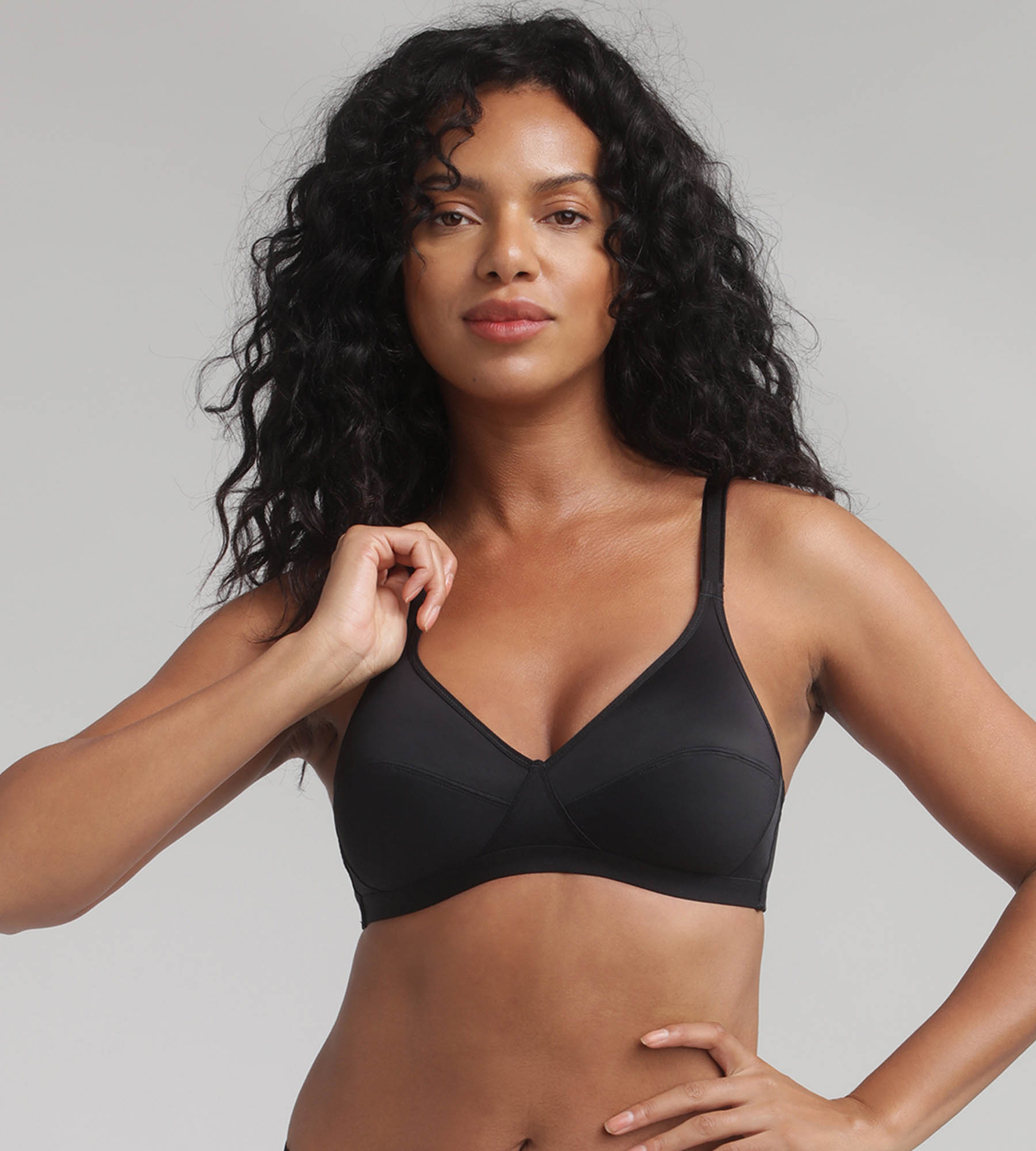 Non-wired bra in black Basic Micro Support, , PLAYTEX