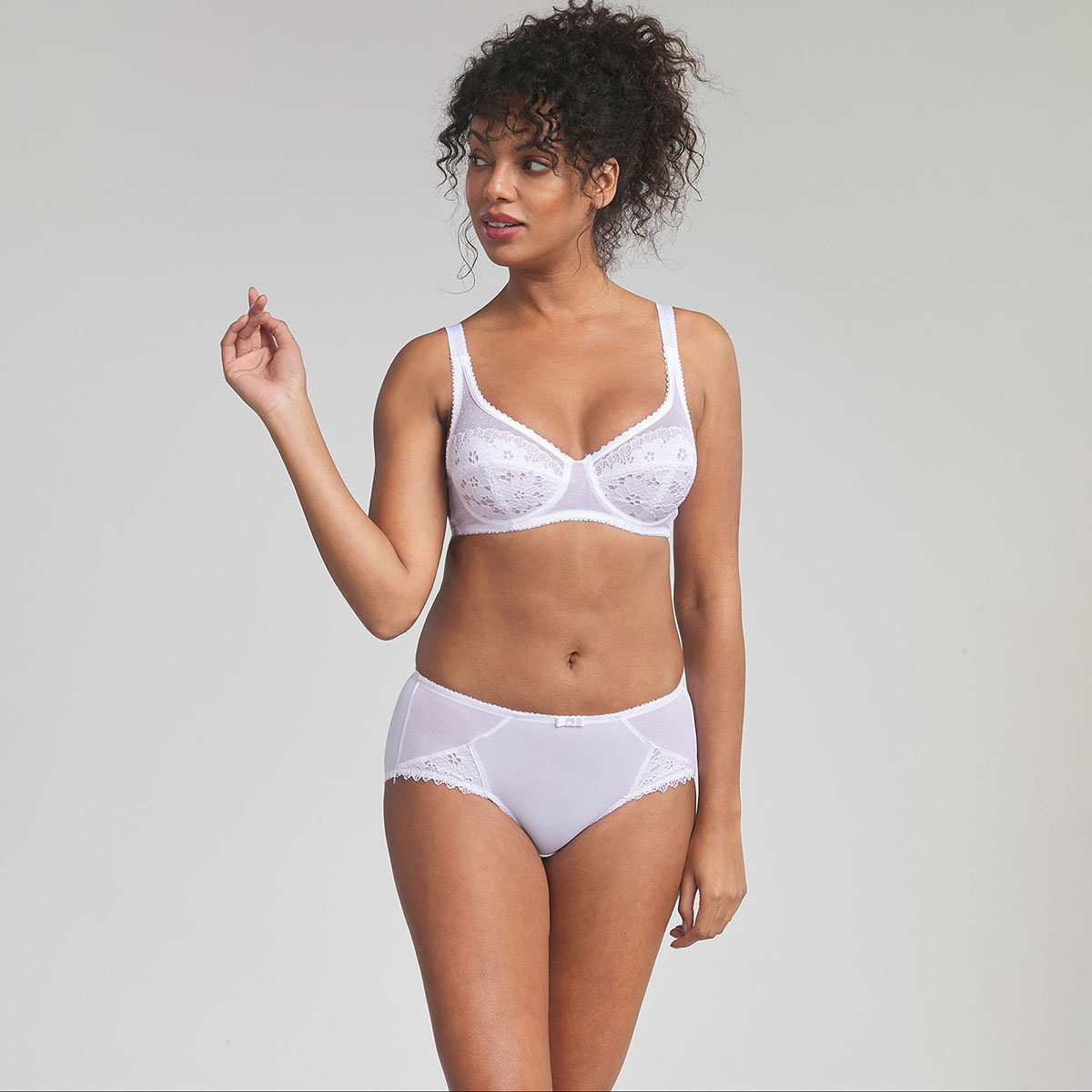 Midi Knickers in White – Classic Lace Support, , PLAYTEX